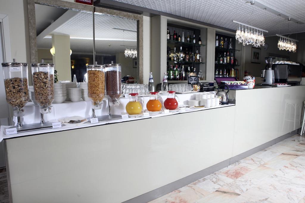 Hotel Michelangelo ميلانو ماريتيما المظهر الخارجي الصورة